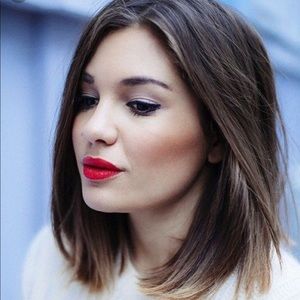 Meet your Posher, Lorena